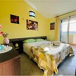 Casa Orchidea Altera マルツァメミ